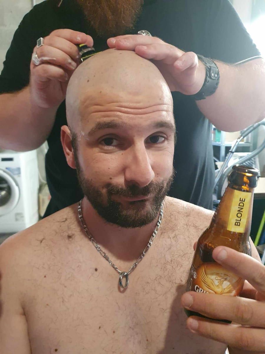 Faker - Gay bars à Zwischenflüh Profil de Faker, 24 ans, Gay bars à Zwischenflüh (Berne)